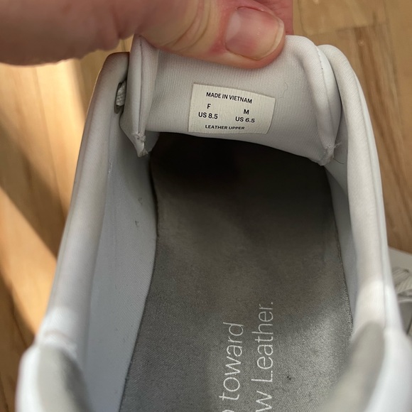 Everlane ReNew Leather Sneakers W 8.5 M 6.5 - Picture 3 of 8